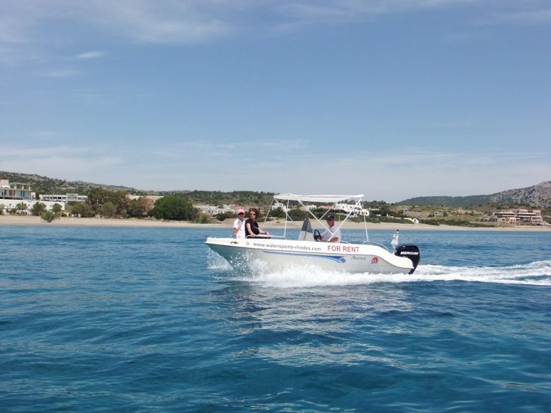Hire motorboat in Kiotari / Rhodos